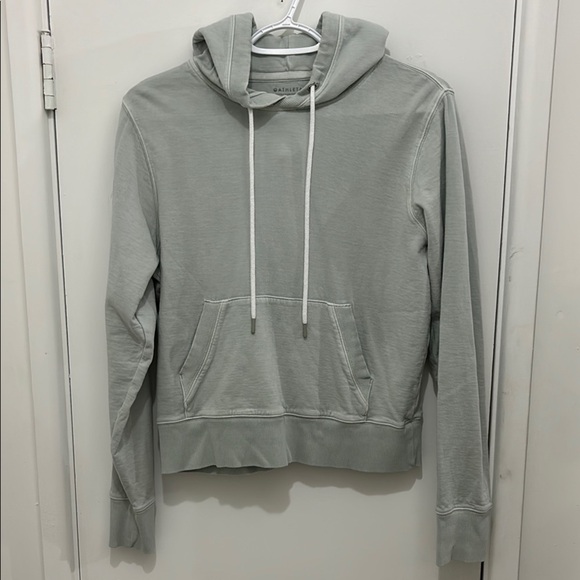 ATHLETA Men's Gray Hoodie Sweater - Picture 1 of 3